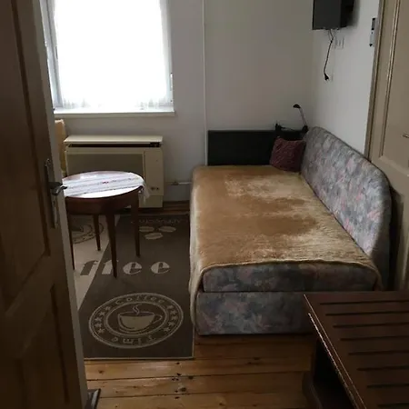 Guest house Dombi Porta Erdobenye