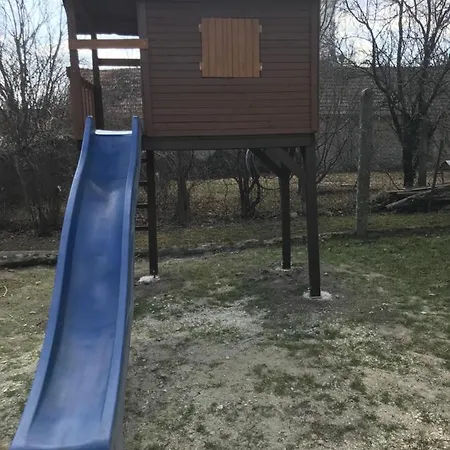 Dombi Porta